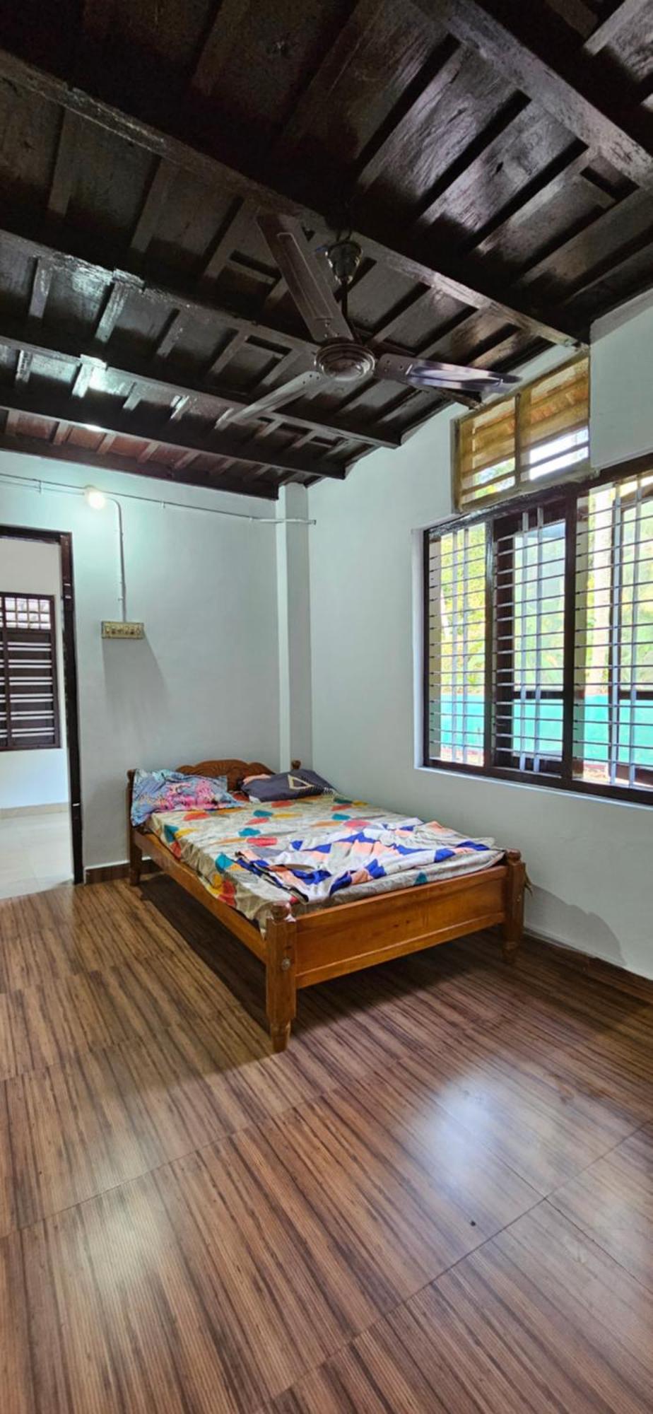 Islandstay-A Riverside Property Kollam Eksteriør bilde