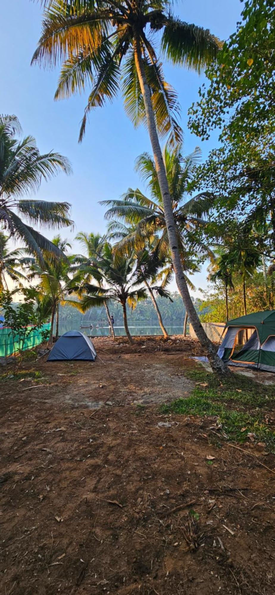 Islandstay-A Riverside Property Kollam Eksteriør bilde