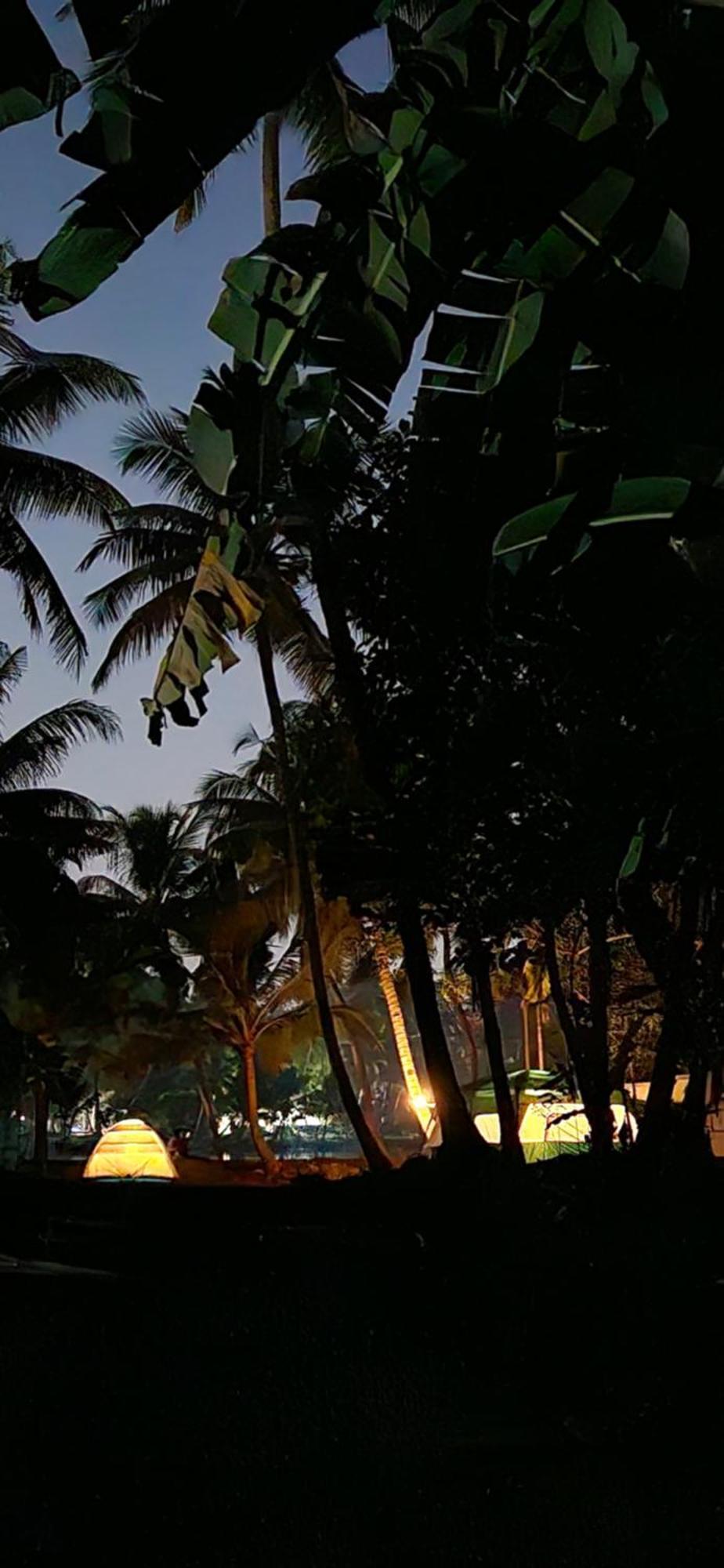 Islandstay-A Riverside Property Kollam Eksteriør bilde