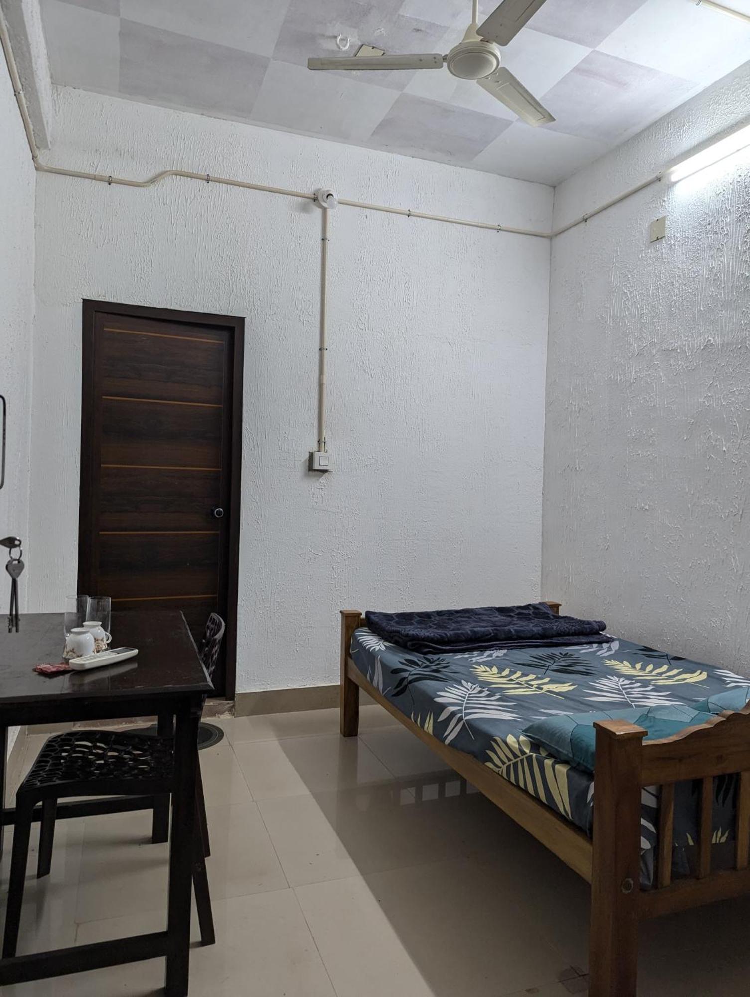 Islandstay-A Riverside Property Kollam Eksteriør bilde